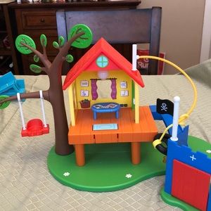 Peppa Pig Treehouse and lot